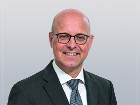 Prof. Dr. Oliver Moufang